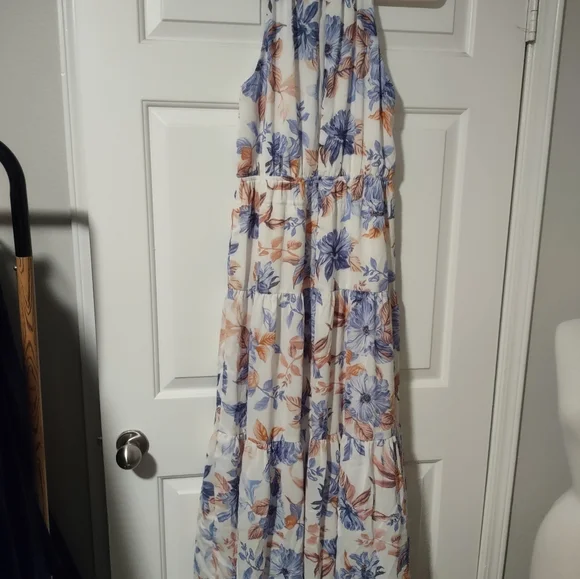 NWT JAPNA Maxi Dress White Blue Floral Halter Lined Maxi Dress Women’s Sz Large - Picture 7 of 10